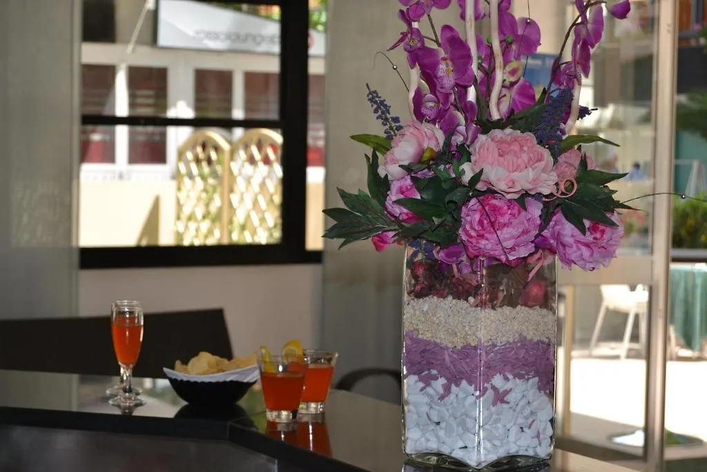 Hotel Senyor Rimini Italia