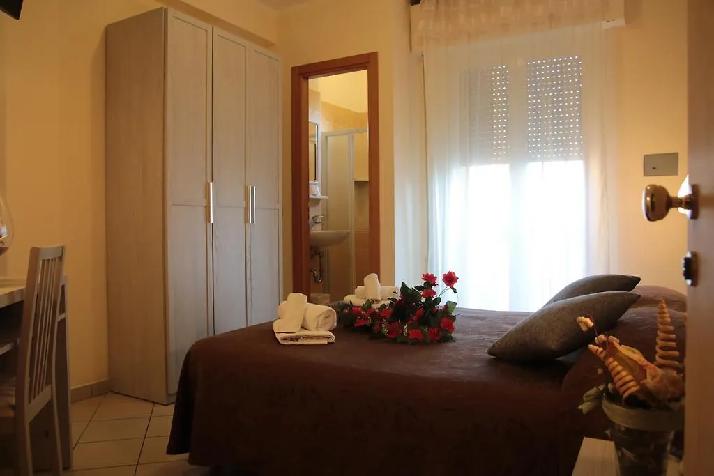 Hotel Senyor Rimini 3*,  Italy